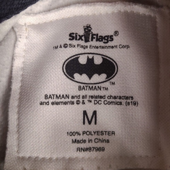 Batman Hoodie Sweatshirt Mens Medium Camo Six Flags‎ Logo DC Comics Pullover - Picture 4 of 16